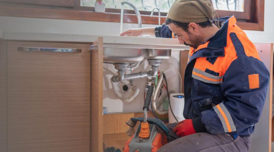 Expert burst pipe repair services in Dunnellon, FL
